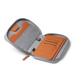 Cartera de viaje en RPET 600D y PU - Imagen 7